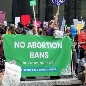 RALLY FOR ABORTION RIGHTS: DEFEND ROE