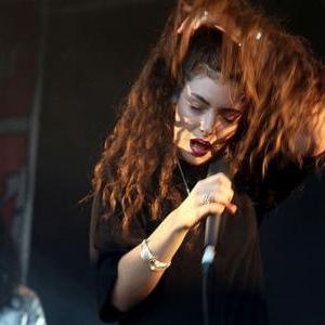 Lorde at the Chicago Theatre Night One 