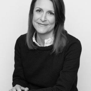 Author Christie Tate on Group: How One Therapist and a Circle of Strangers Saved My Life